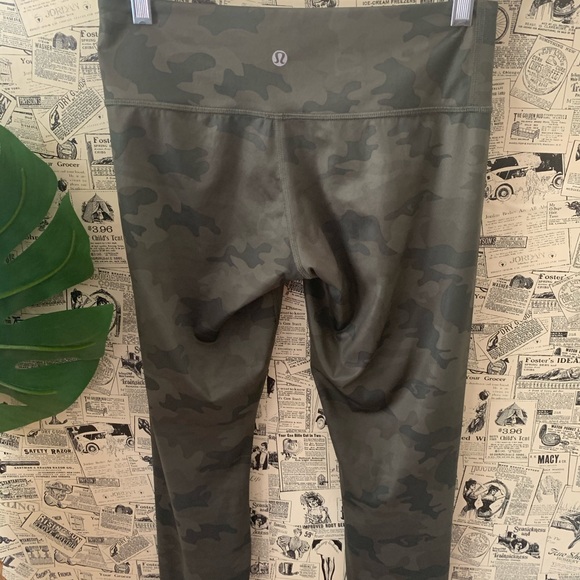 Lululemon Wunder under pant camo savasana green 6 - Picture 6 of 9